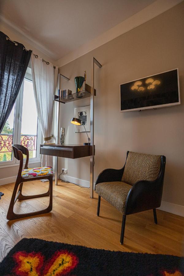 Le Jardin Des Toiles Hotel Triel-sur-Seine Bagian luar foto